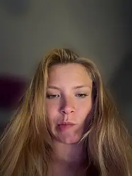 AnastasiaAniess online show from April 23, 2026, 6:31 pm