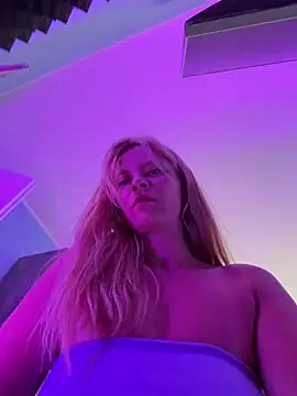 AnastasiaAniess online show from July 23, 2026, 6:11 am