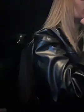 AnastasiaAniess online show from November 15, 2025, 6:12 pm