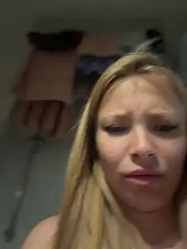 AnastasiaAniess online show from May 1, 2026, 9:31 pm