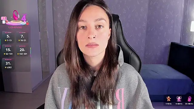 EllaFresh online show from October 12, 2025, 12:12 am