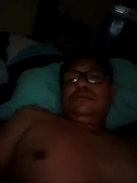 Snapshot of Rodolfoman chatting on February 8, 2026, 12:58 pm Rodolfoman online show from February 8, 2026, 12:58 pm