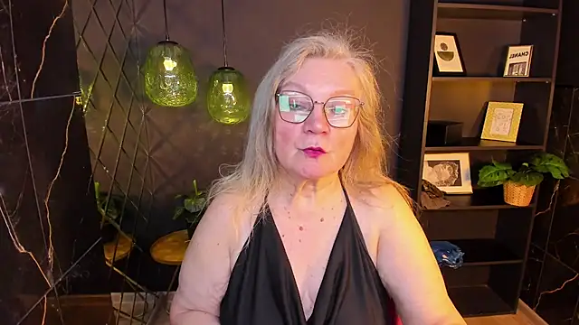 NataliMellow online show from April 26, 2026, 1:30 pm