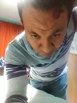 gusaven online show from March 18, 2025, 9:21 pm