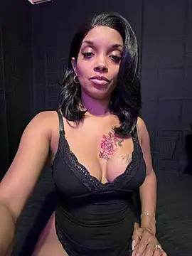 Rakiyahcharms online show from July 14, 2026, 2:00 am