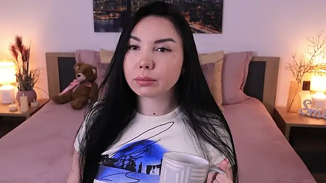 Snapshot of Leila__Sweet chatting on March 6, 2025, 7:14 am Leila Sweet online show from March 6, 2025, 7:14 am