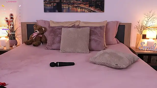 Snapshot of Leila__Sweet chatting on February 23, 2025, 11:33 am Leila Sweet online show from February 23, 2025, 11:33 am