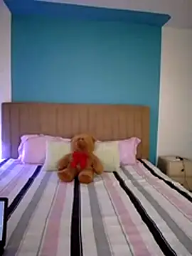 naya86 online show from December 1, 2025, 11:33 am