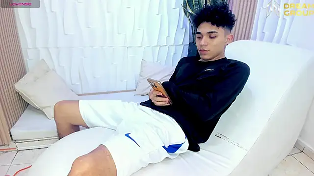 AmazingPartys online show from March 2, 2026, 2:56 am