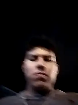 Snapshot of mikeeeeeell chatting on November 21, 2025, 2:54 am mikeeeeeell online show from November 21, 2025, 2:54 am