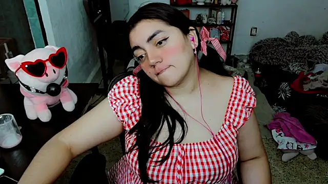 CuteCumSlut666 online show from October 14, 2025, 7:58 pm