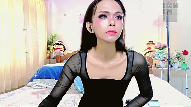 ribbinpink online show from June 25, 2026, 6:07 am