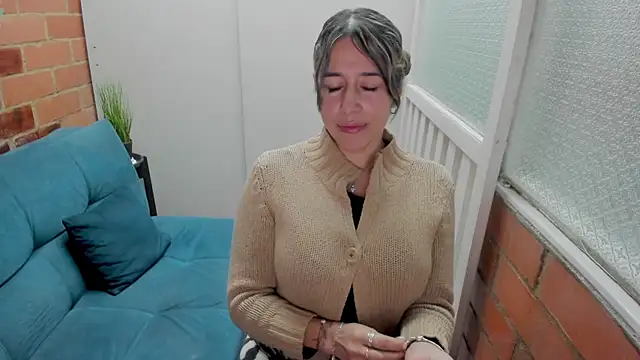 Penelope47 online show from January 14, 2026, 6:44 pm