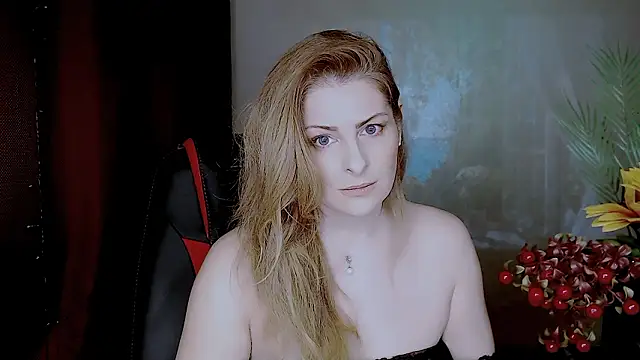 Snapshot of Eleonores chatting on March 4, 2026, 5:15 am Eleonores online show from March 4, 2026, 5:15 am