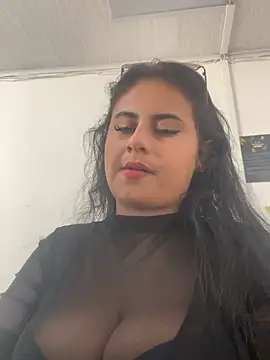 AbbyTaylorr online show from May 26, 2026, 7:34 pm