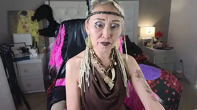 RoxalanaStar online show from August 1, 2026, 8:51 pm