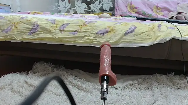 Snapshot of AlinasissyXX chatting on December 1, 2025, 10:54 pm AlinasissyXX online show from December 1, 2025, 10:54 pm