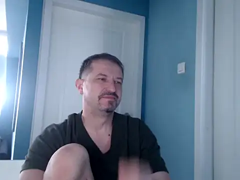 MisterFaithRO online show from April 13, 2026, 9:13 am