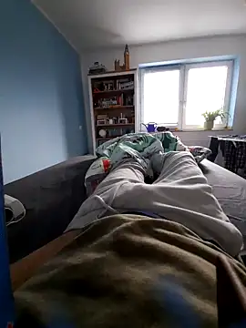 Snapshot of mogli444 chatting on December 8, 2024, 8:09 am mogli444 online show from December 8, 2024, 8:09 am