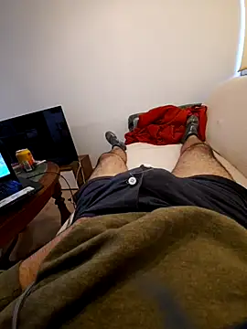 Snapshot of mogli444 chatting on December 7, 2024, 1:57 pm mogli444 online show from December 7, 2024, 1:57 pm