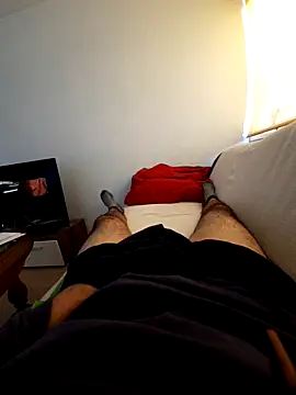 Snapshot of mogli444 chatting on December 14, 2025, 1:28 pm mogli444 online show from December 14, 2025, 1:28 pm