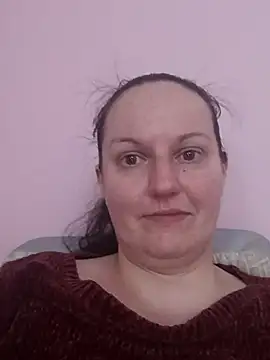 BustyLadyAlma online show from May 3, 2026, 6:40 am