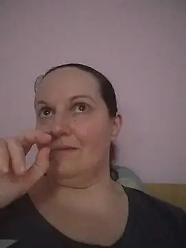 BustyLadyAlma online show from June 27, 2026, 5:19 pm