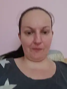 BustyLadyAlma online show from July 19, 2026, 6:33 am