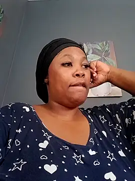 SWEETDOLLY29XX online show from September 11, 2025, 9:53 am