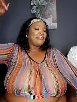 SWEETDOLLY29XX online show from September 26, 2025, 4:58 pm