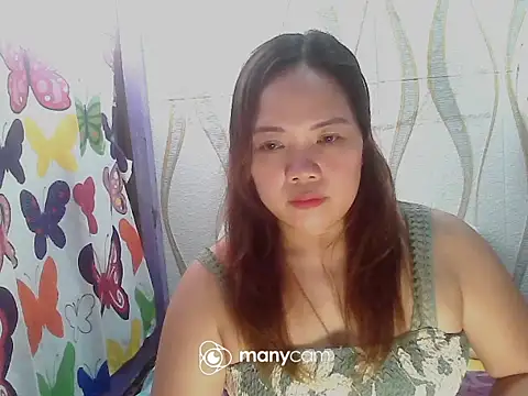 BURBERRY69 online show from September 29, 2025, 1:34 am