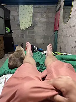 Snapshot of maudarks chatting on April 2, 2026, 7:37 am maudarks online show from April 2, 2026, 7:37 am