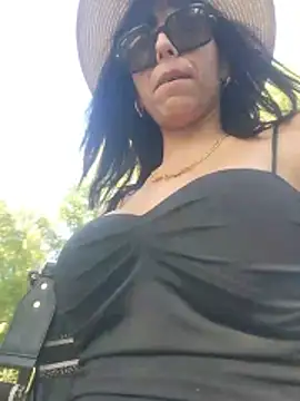 Snapshot of misscectito13 chatting on June 28, 2026, 4:35 pm misscectito13 online show from June 28, 2026, 4:35 pm