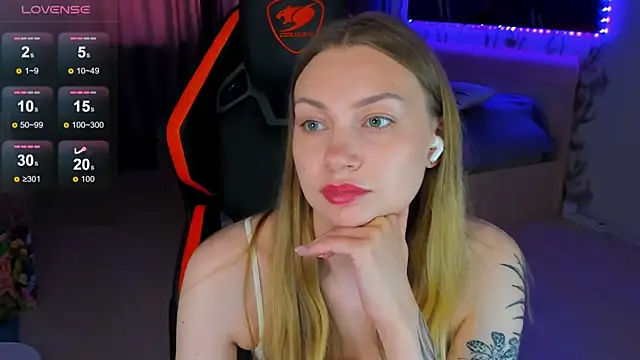 BiMolly online show from June 27, 2026, 12:22 pm