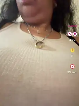PichyPrettyPussy online show from May 29, 2026, 2:34 pm