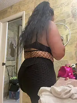 PichyPrettyPussy online show from June 20, 2026, 3:28 pm