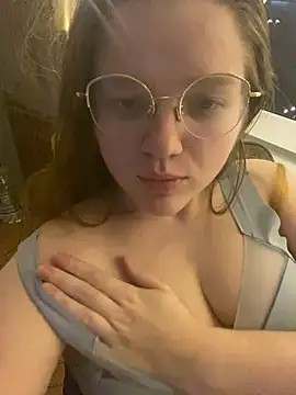 -MimmiLissa- online show from December 31, 2024, 10:01 pm