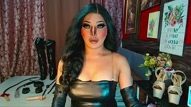 trixxielicious online show from July 30, 2026, 5:17 am