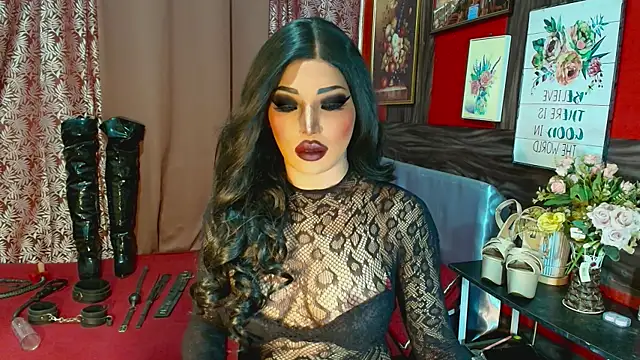 trixxielicious online show from May 19, 2026, 11:23 pm
