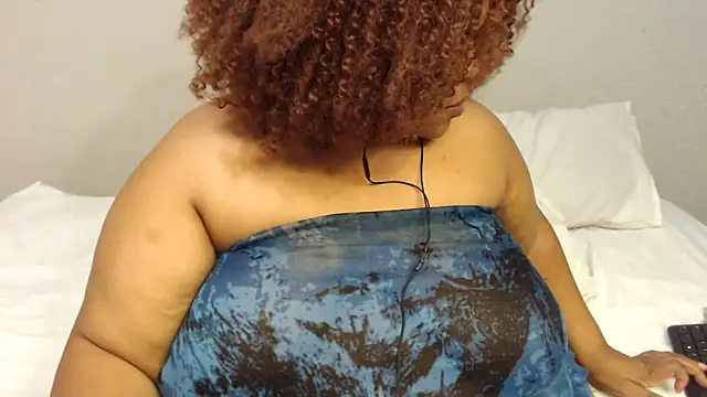 zandile online show from November 22, 2025, 9:57 pm