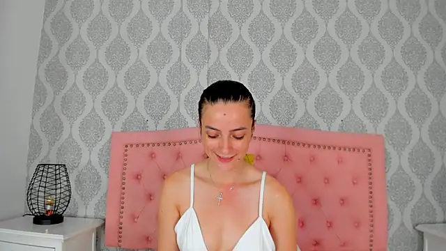 Snapshot of Princsgirl_ chatting on August 3, 2026, 7:31 pm Princsgirl online show from August 3, 2026, 7:31 pm