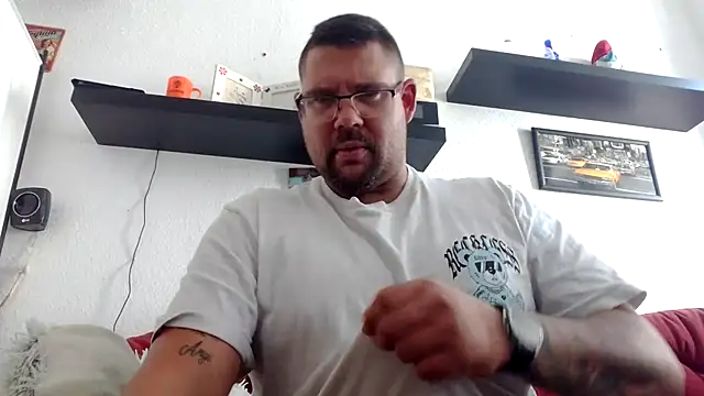 sexykevin17cm online show from September 10, 2025, 12:37 pm