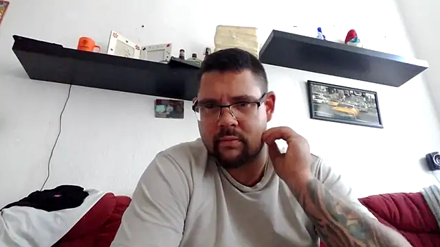 sexykevin17cm online show from September 20, 2025, 2:33 pm