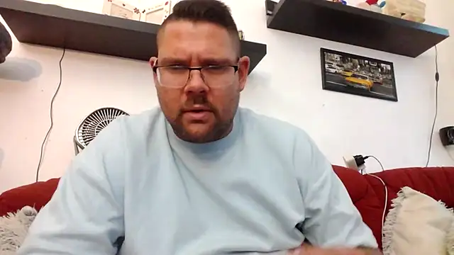 sexykevin17cm online show from October 6, 2025, 3:35 pm