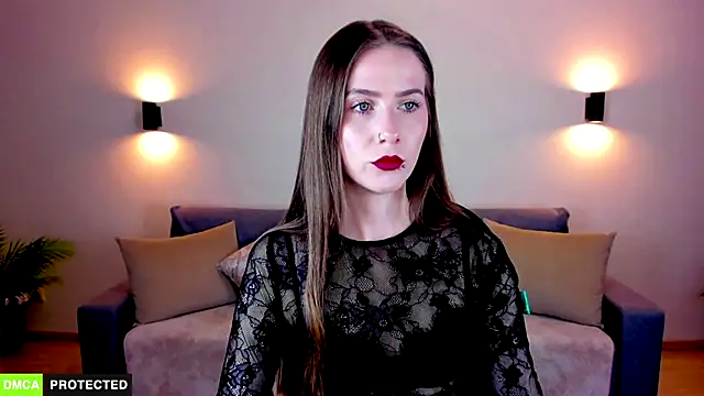 TheWoman   online show from February 3, 2026, 7:19 pm