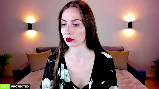 TheWoman   online show from October 12, 2025, 2:51 pm