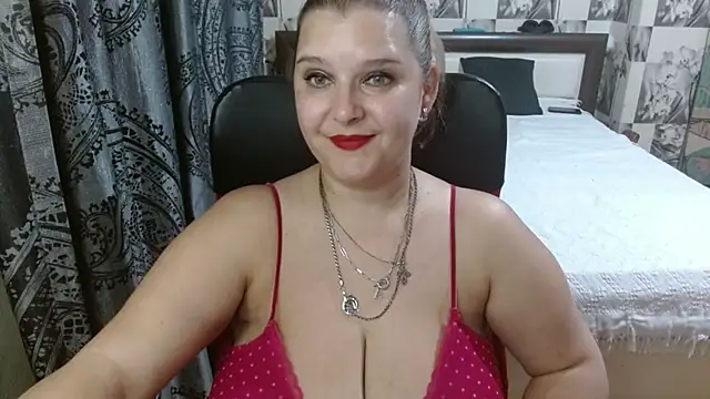 Snapshot of Boolochka chatting on June 30, 2026, 7:14 pm Boolochka online show from June 30, 2026, 7:14 pm