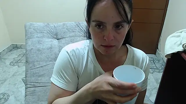 antara hotgirl online show from June 6, 2026, 10:37 pm