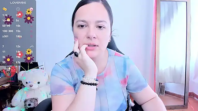 Snapshot of angelaagomez chatting on July 29, 2026, 7:24 pm angelaagomez online show from July 29, 2026, 7:24 pm