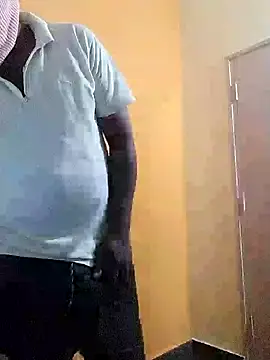 Indianguymohan online show from October 17, 2025, 4:42 pm